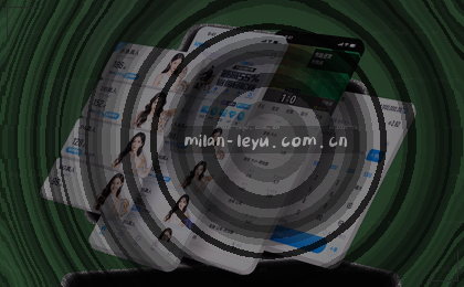 老人指尖抚过泛黄相片